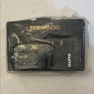 Vintage Sanyo Bass Expander model MGR-905K new black